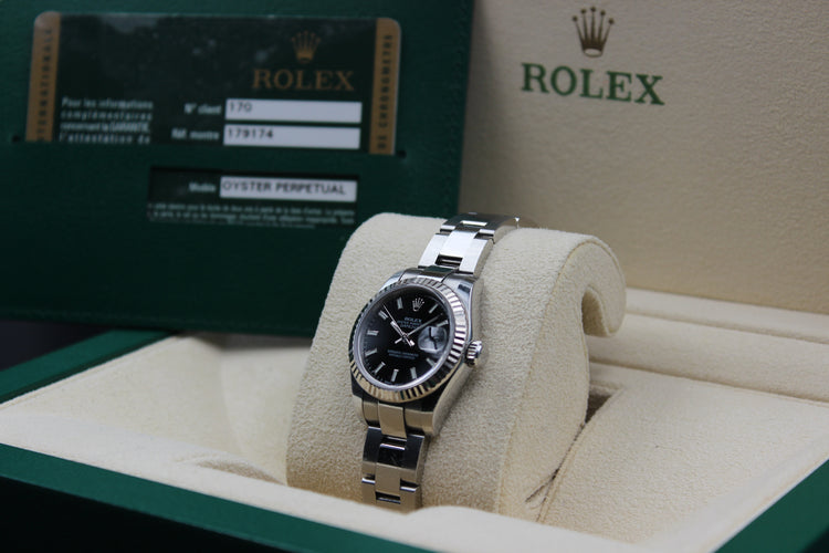 ROLEX DATEJUST LADY 179174 FULL SET YEAR 2011