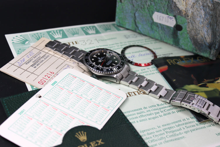 ROLEX GMT MASTER II 16710 P SERIAL FULL SET